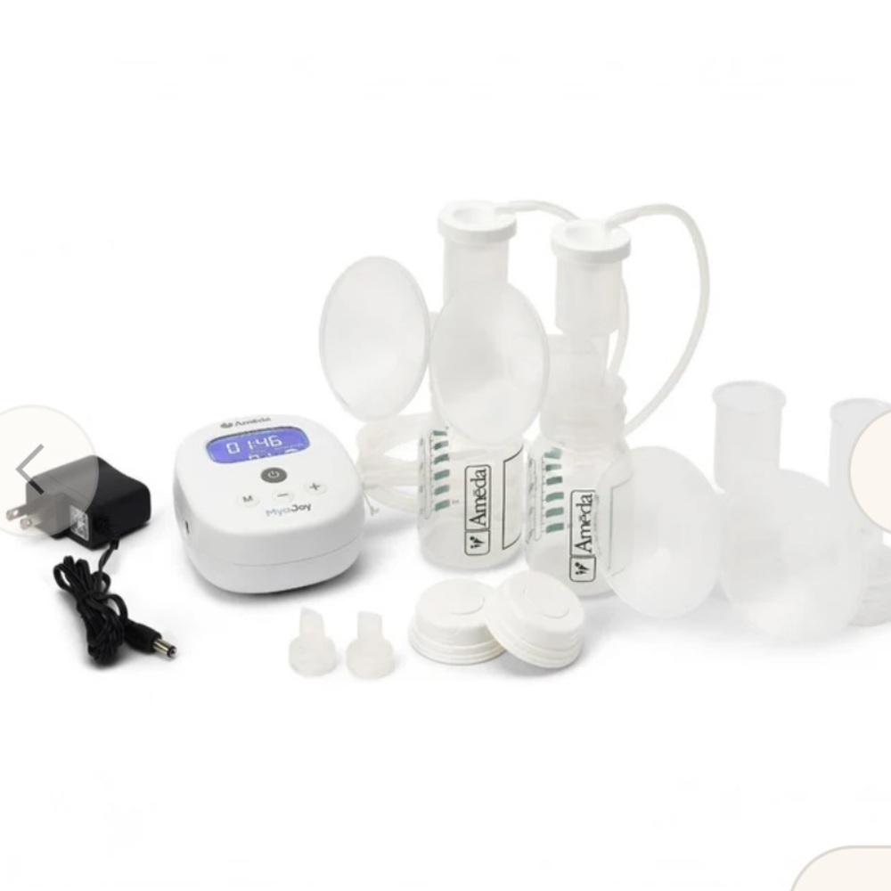Ameda White Breast Pump Set